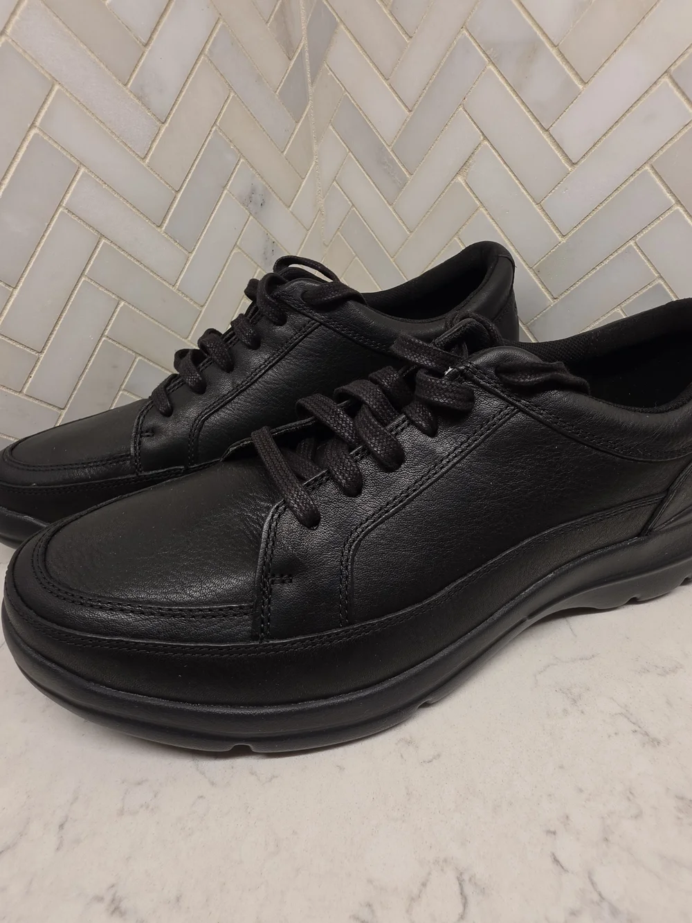 Rockport Men's Black Leather Lace-Up Comfort Oxfords